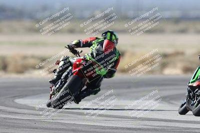 media/Jan-15-2026-Racers Edge (Thu) [[dfebeb70ab]]/3-B Group/Session 4 (Turn 5)/